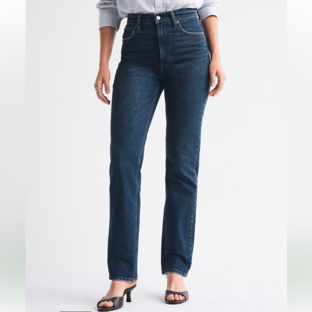 Abercrombie & Fitch 90’s Straight Ultra High Rise Jeans